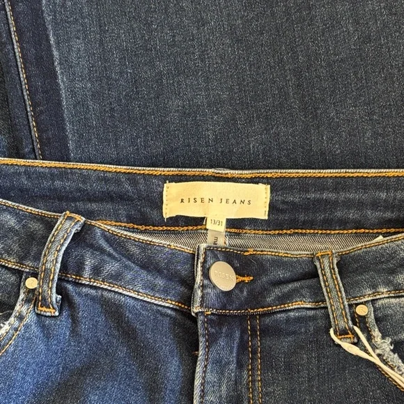 RISEN High Rise Side Shadow Seam Detail
Slit Flare Jeans RDP5635 Size 13 / 31 - Picture 10 of 11